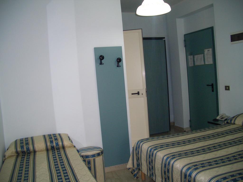King Hotel Fiuggi Ngoại thất bức ảnh