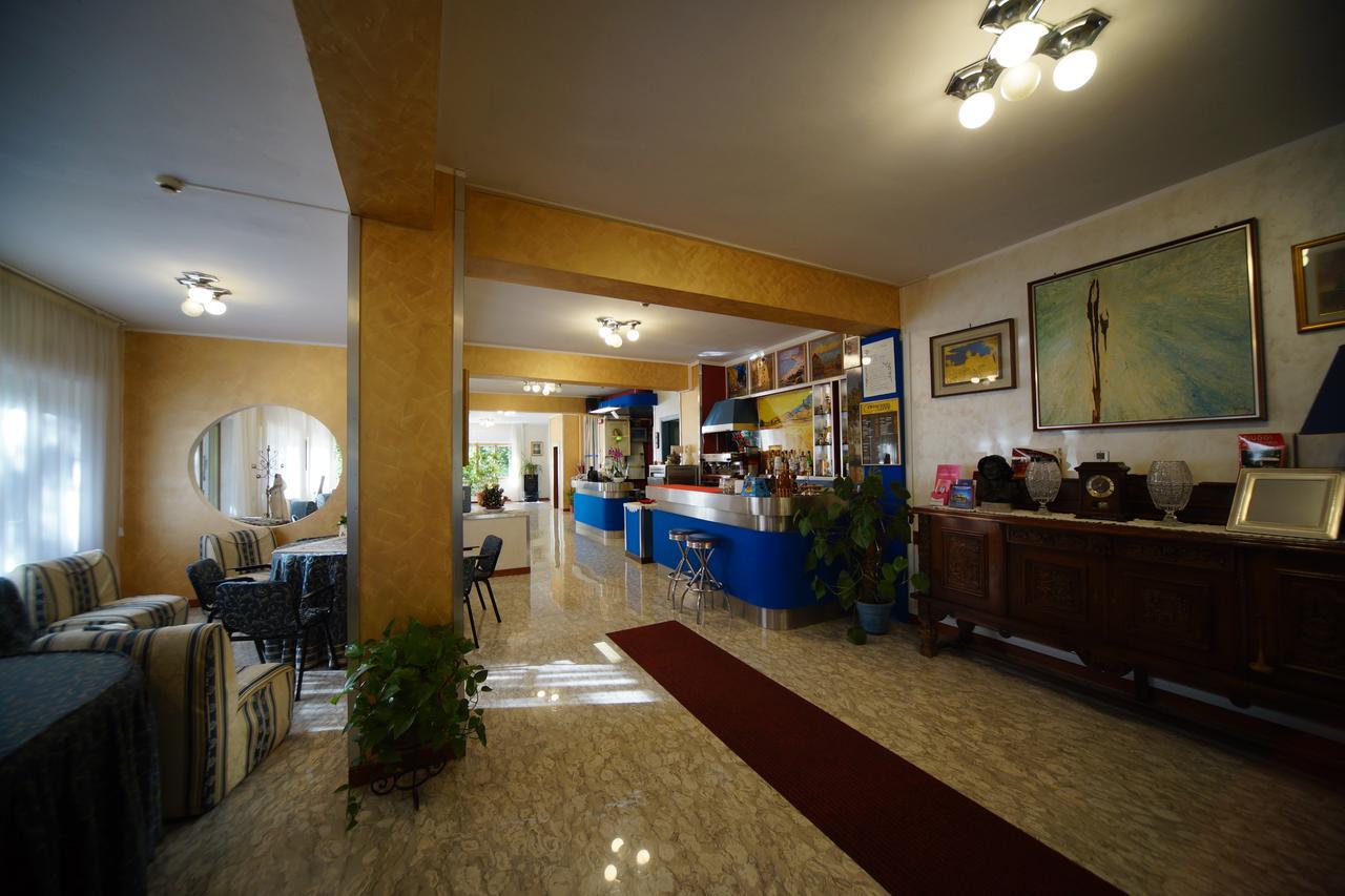 King Hotel Fiuggi Ngoại thất bức ảnh